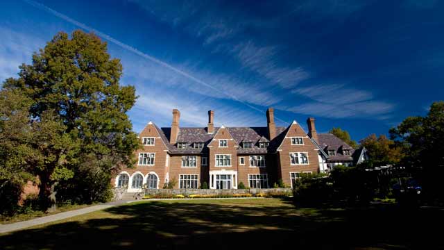 Sarah Lawrence College Arena Pile Top 10 Most Expensive Universities In The World