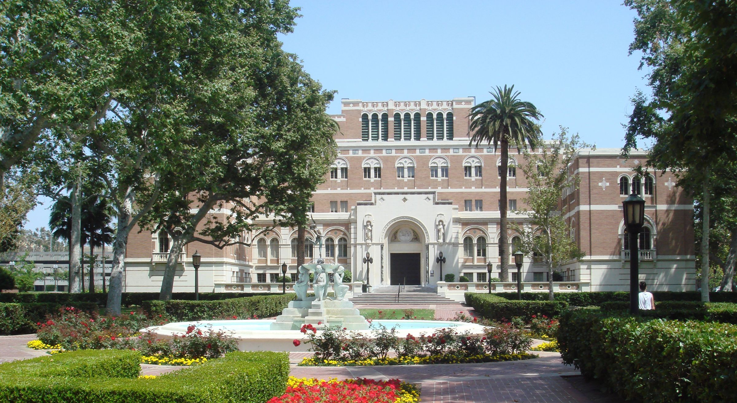 University of Southern California Arena Pile Top 10 Most Expensive Colleges In United States