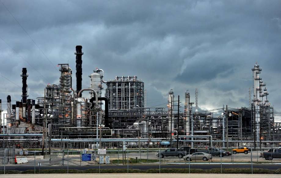Top 10 Largest Oil Refineries In The World