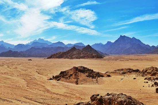 Arabian Desert Arena Pile Top 10 Largest Deserts In The World