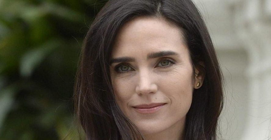 Jennifer Connelly 1 e1515394021330 Arena Pile Top 10 Sexiest Hollywood Actresses In The World