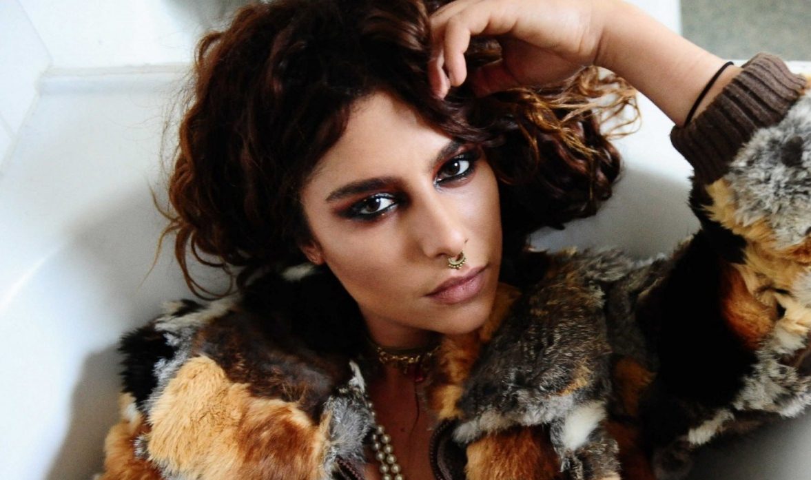 Nadia Hilker e1517455075904 Arena Pile Top 10 Most Beautiful Hollywood Actresses