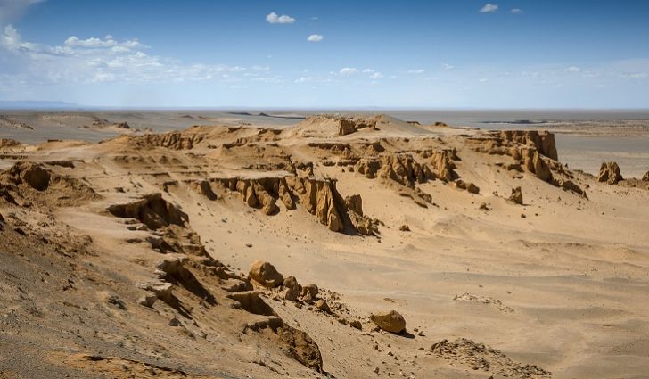 The Gobi Desert Arena Pile Top 10 Largest Deserts In The World