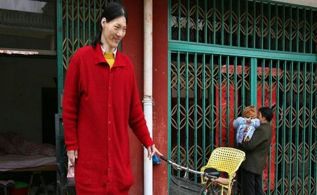 Top 10 Tallest Women In The World Top 10 Tallest Women In The World