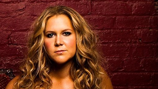 Amy Schumer e1515939686652 Arena Pile Top 10 Hottest Female Comedians In The World