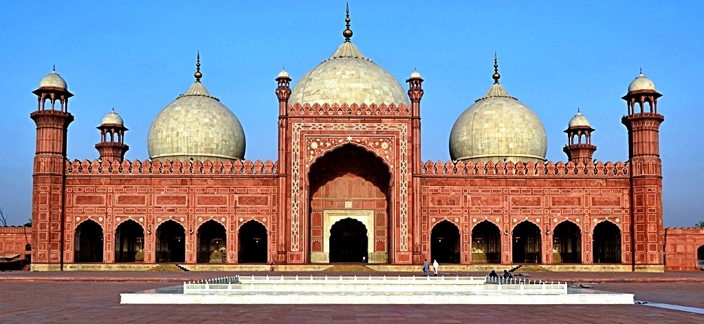 Badshahi Mosque Arena Pile Top 10 Largest Mosques In The World