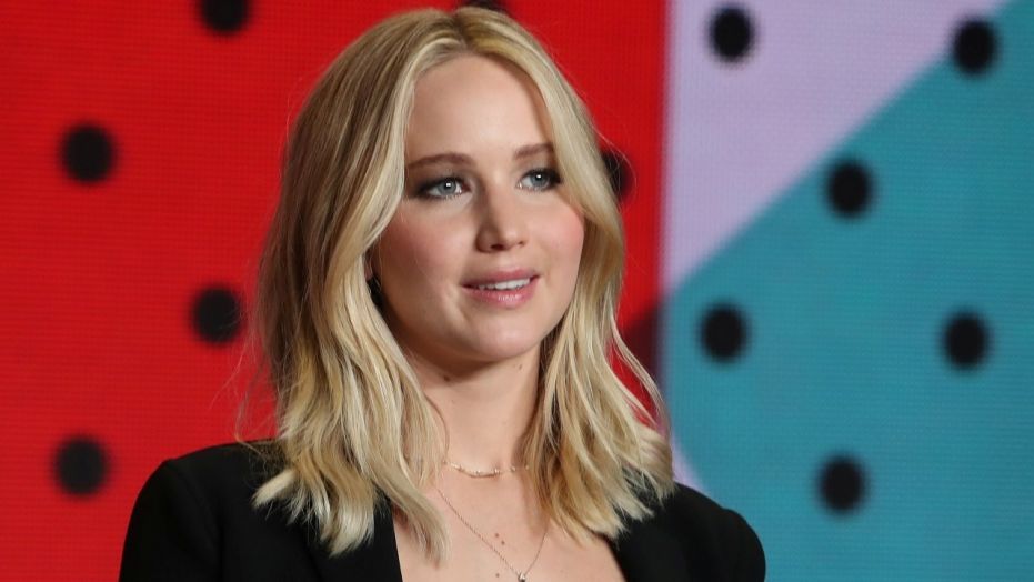 Jennifer Lawrence Arena Pile Top 10 Fashion Icons of All Time In The World
