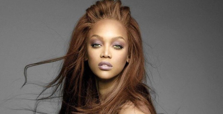 Tyra Banks e1515307328849 Arena Pile Top 10 Female Celebrities With The Most Beautiful Faces