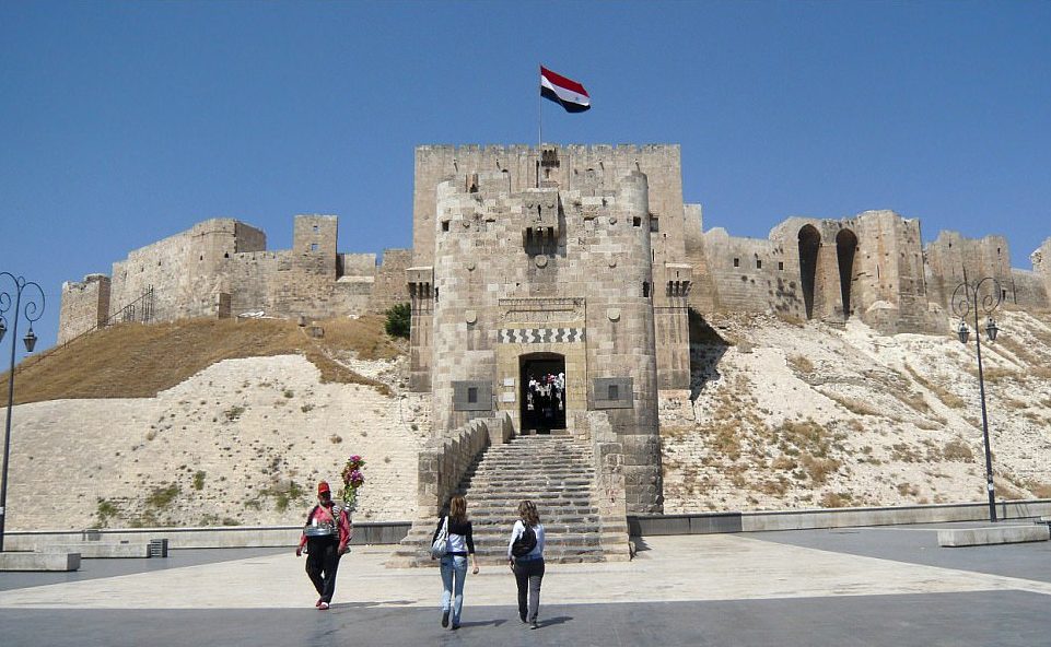 Citadel of Aleppo e1512795539786 Arena Pile Top 10 Greatest Fortresses and Castles In The World