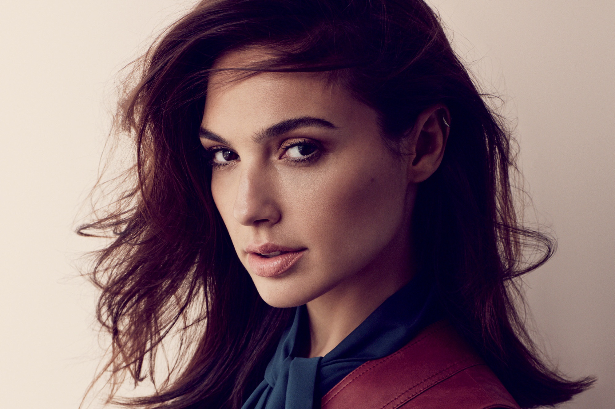 Gal Gadot 1 1 Arena Pile Top 10 Most Desirable Women Around The World 2018