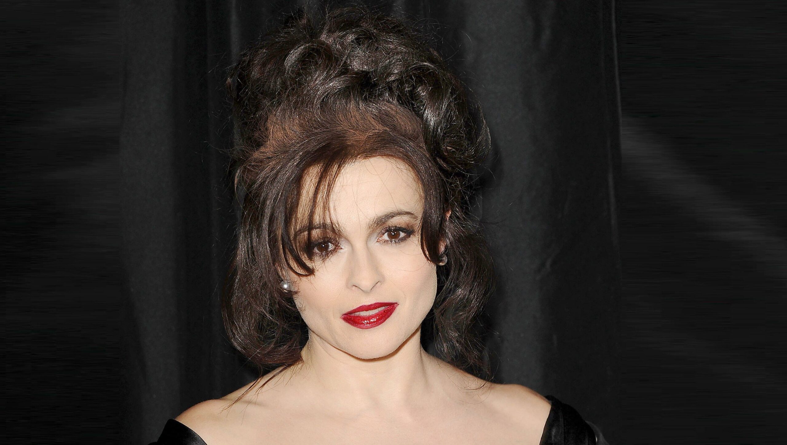 Helena Bonham e1518922639672 Arena Pile Top 10 Typecast Actresses In The World