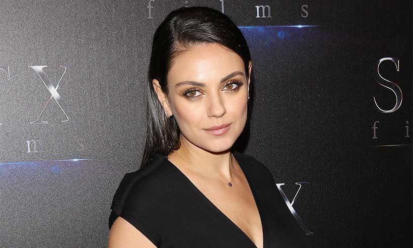 Mila Kunis 1 Arena Pile Top 10 Hottest Hollywood Actresses In The World 2017