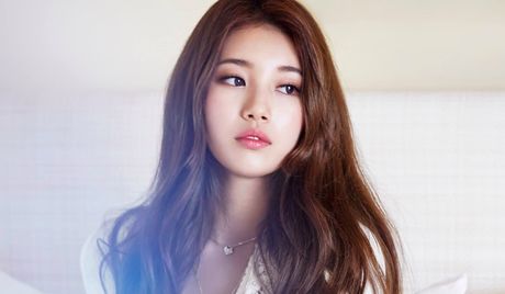 Suzy Arena Pile Top 10 Most Beautiful And Famous KPop Girls In The World