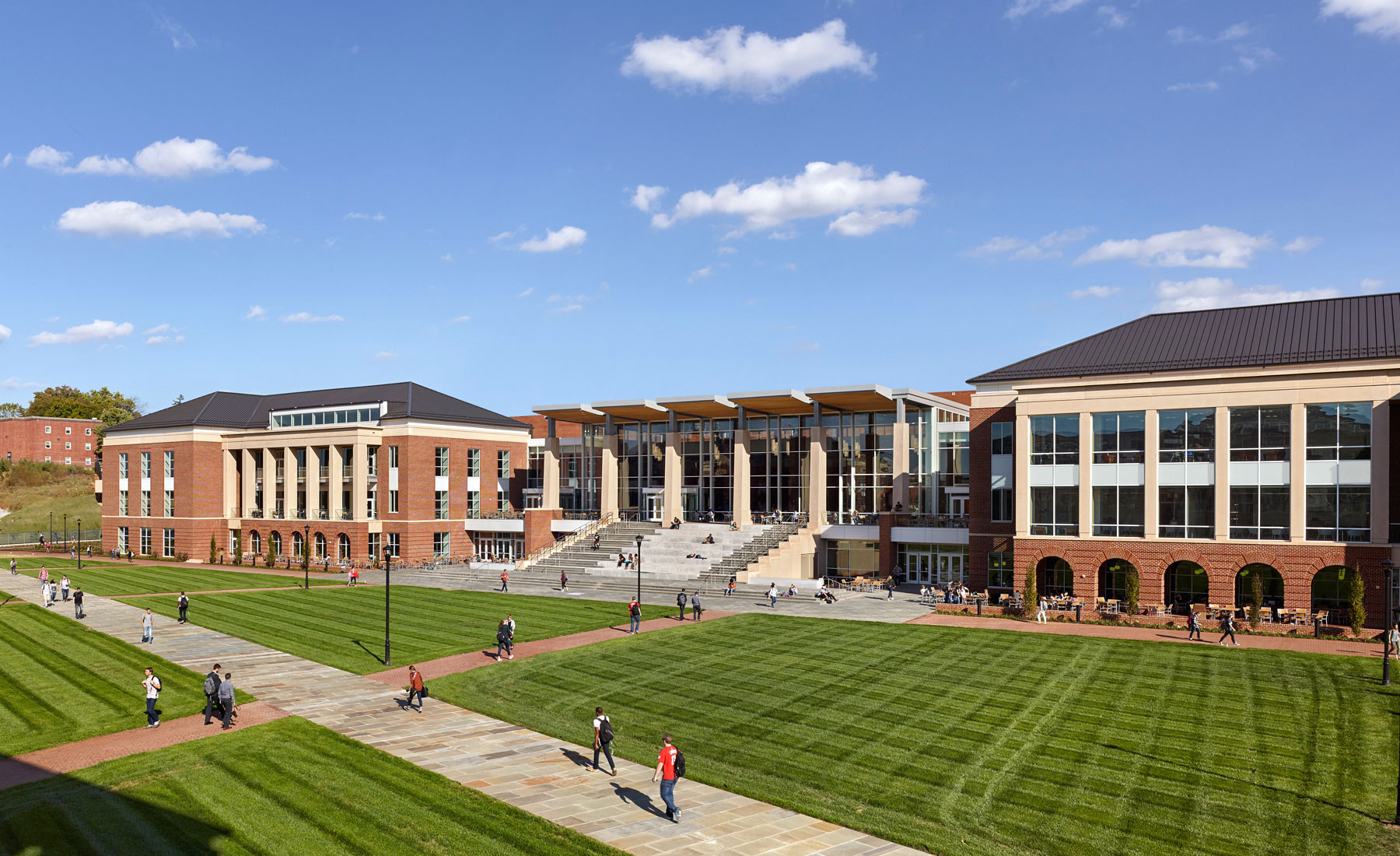 Liberty University Arena Pile Top 10 Largest Online Universities In The World