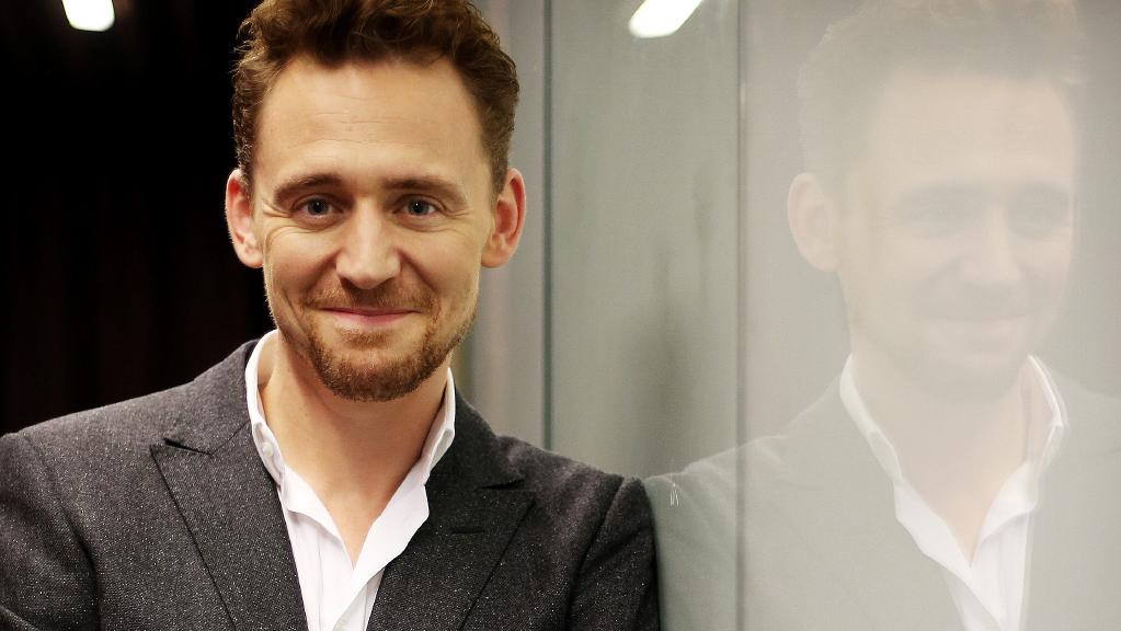 Tom Hiddleston Arena Pile Top 10 Hot Boys In The World