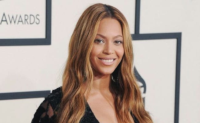 Top 10 Most Richest Female Singers In The World Top 10 Most Richest Female Singers In The World