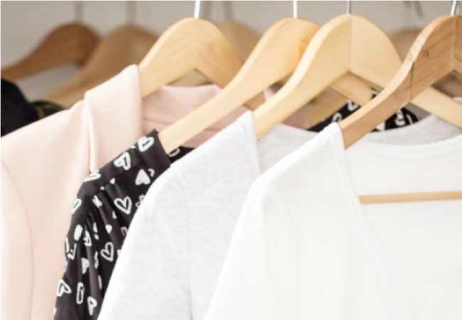 4 Tips For Buying Clothes Online
